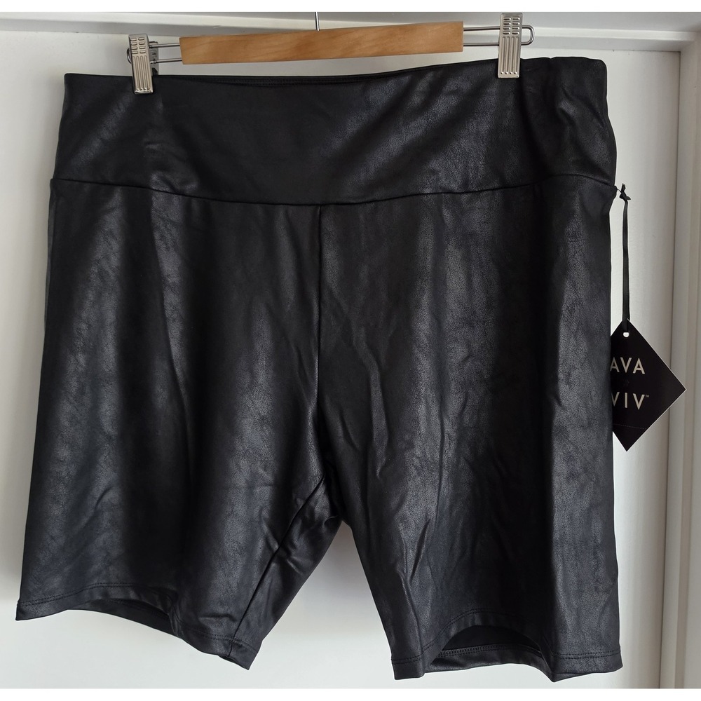 NWT Ava & Viv Biker Shorts Women 2X Black Solid Casual Athleisure Spandex Bike